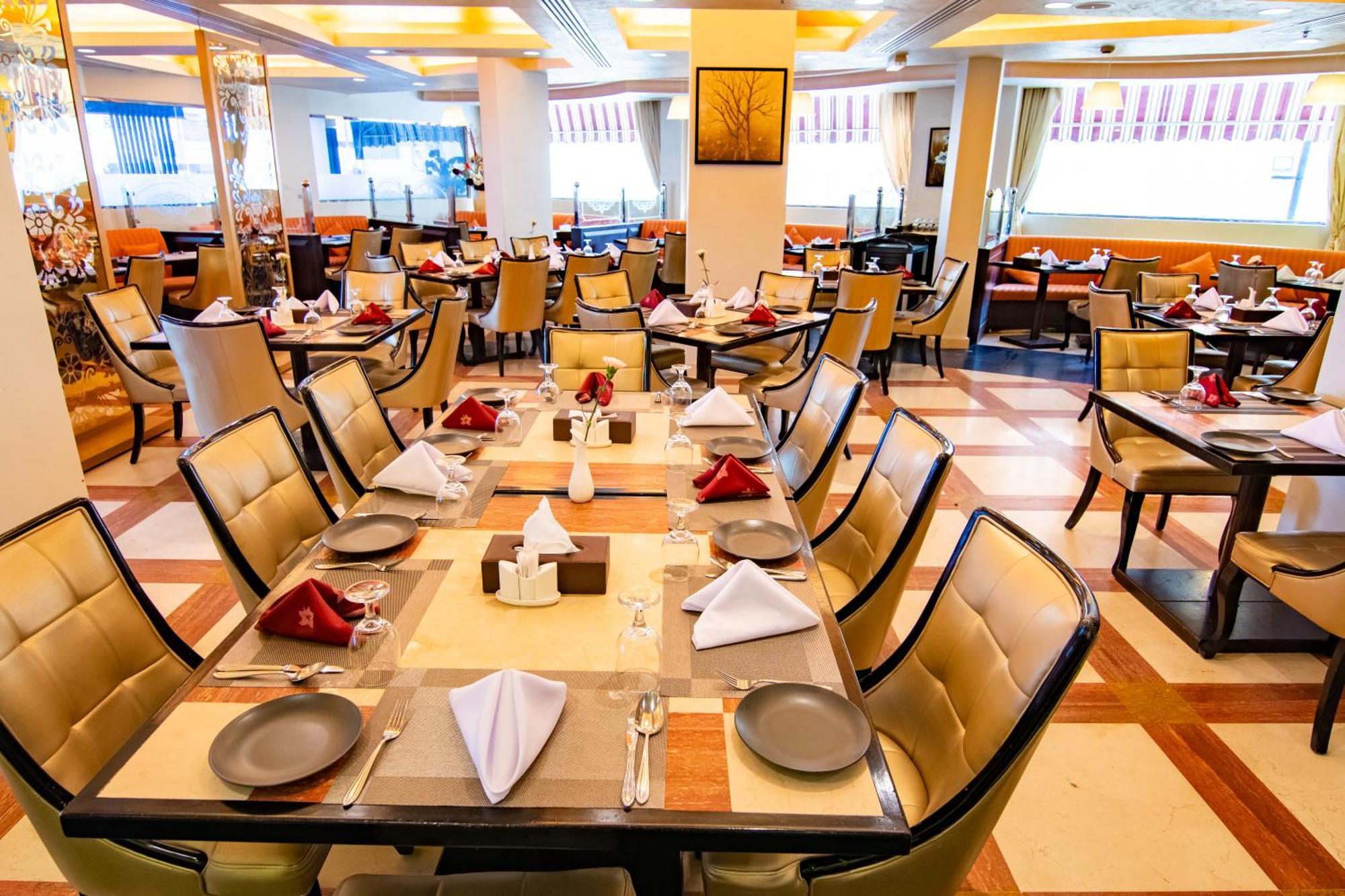 Garden Hotel Muscat By Royal Titan Group Екстер'єр фото