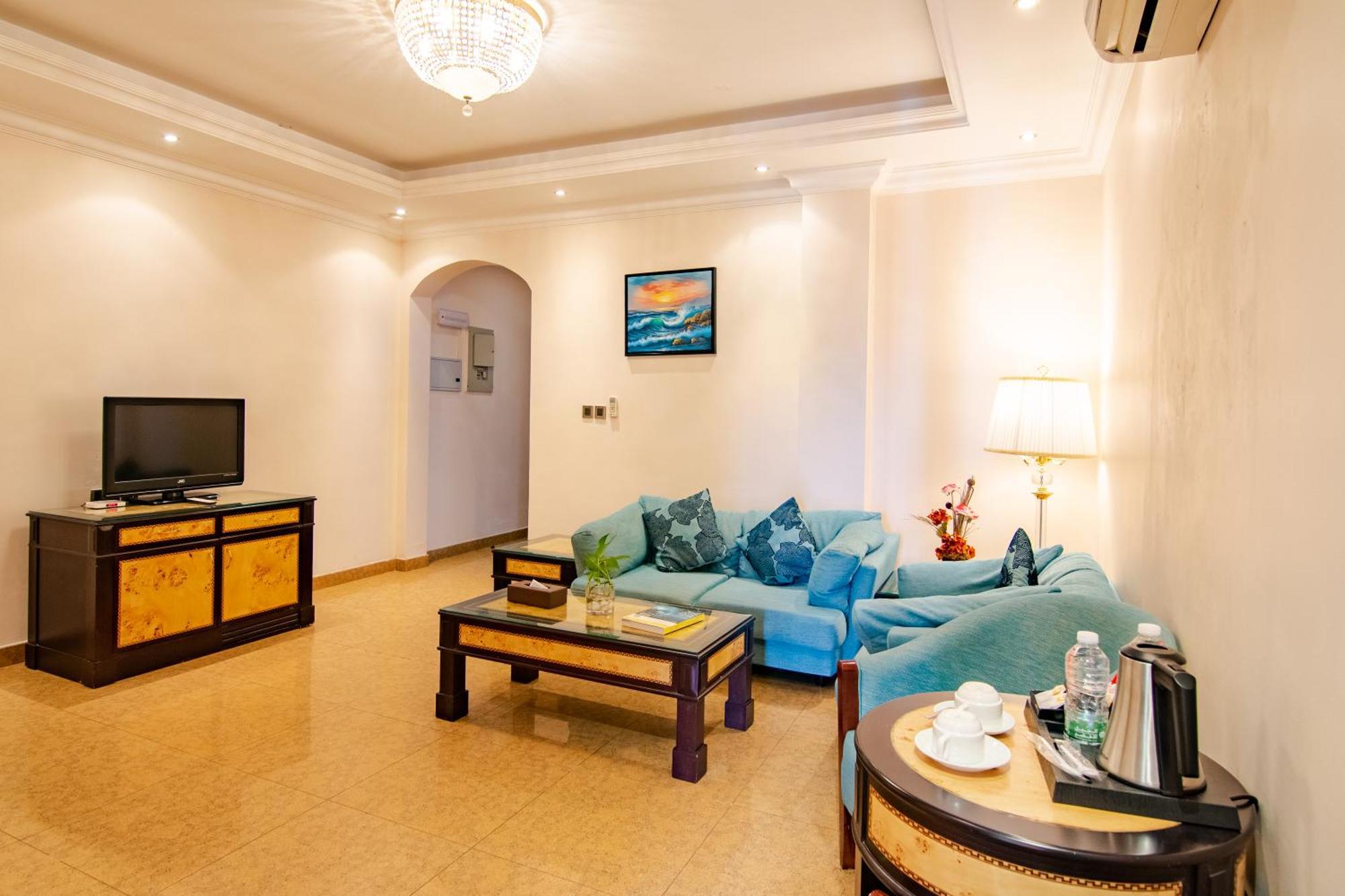 Garden Hotel Muscat By Royal Titan Group Екстер'єр фото