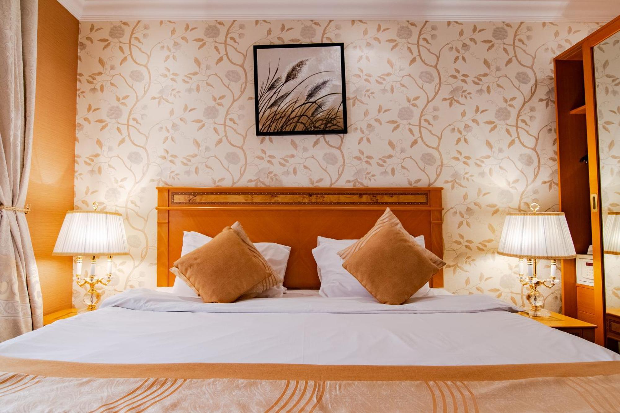Garden Hotel Muscat By Royal Titan Group Екстер'єр фото
