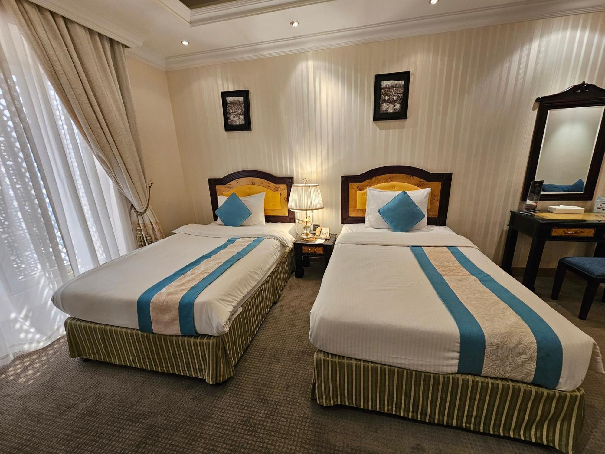Garden Hotel Muscat By Royal Titan Group Екстер'єр фото